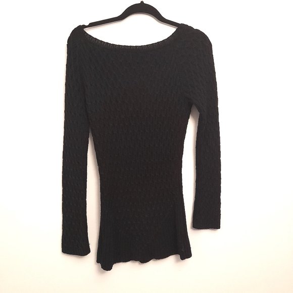 Levi's Sweater Dress with V Neck and Long Sleeves. Size M - Picture 1 of 5